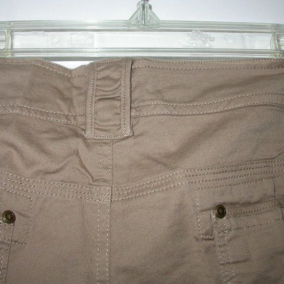 Light Tan Shorts - Picture 3 of 7
